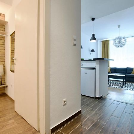 Standard Apartment By Hi5 - Center Of City Center Budapest Ngoại thất bức ảnh